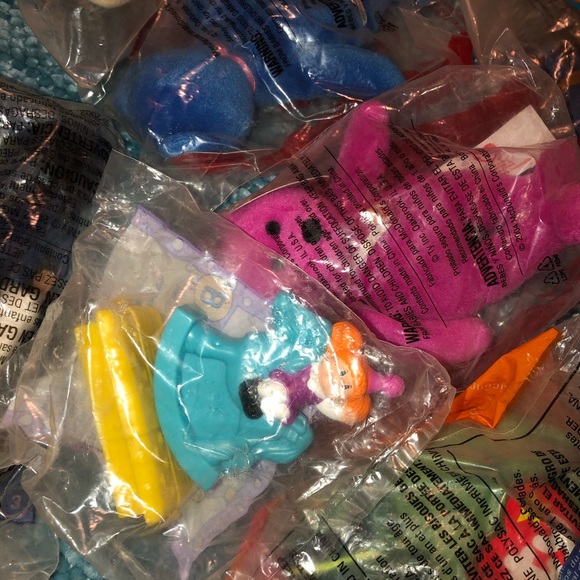 New Happy Meal toys from 1990’s. Mixed lot 120 - Picture 7 of 8